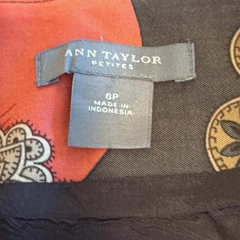 Ann Taylor Petites paisley skirt size 6P